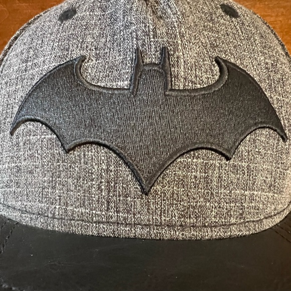 Batman DC Comics Original SnapBack Cap - Picture 13 of 13